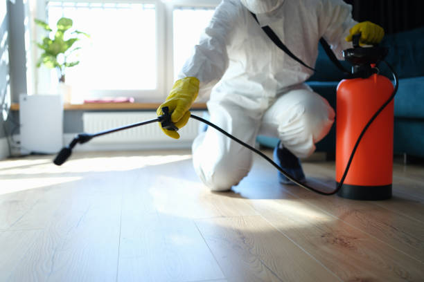 Reliable Hoarding Cleanup contractor in Weston, FL by Dulley Family Biohazard Services